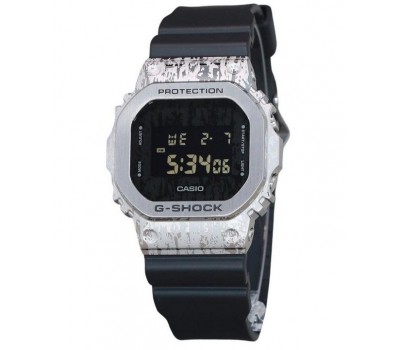 Наручные часы Casio G-Shock GM-5600GC-1E