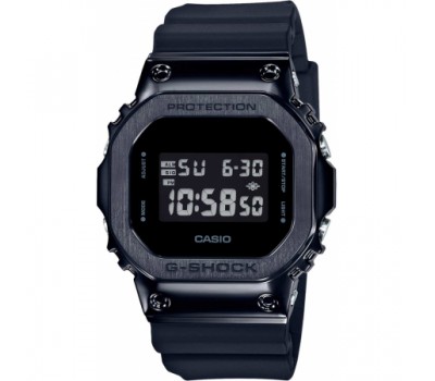 Наручные часы Casio G-SHOCK GM-5600B-1E